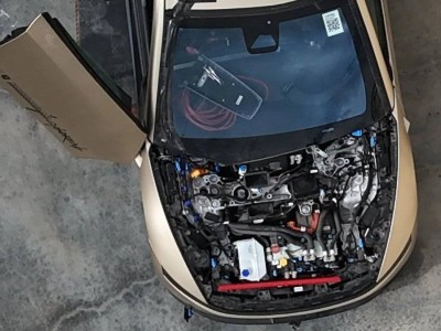 特斯拉Cybercab内部构造揭秘:前舱无储物空间 超大储液罐护航自动驾驶