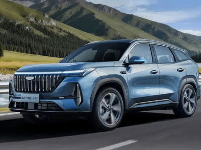 11.99万起！博越L小蓝灯版让燃油车高阶智驾不再是“奢侈品”