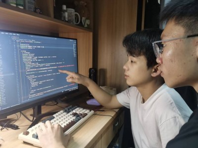 杭电“码上前端”春令营：学长学姐引领，开启AI赋能前端开发新征程