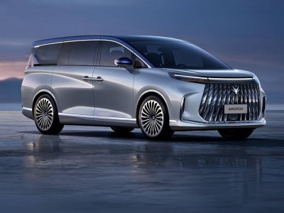 北汽极狐“问道V9”4月22日开启预售 高端MPV续航超千公里引期待