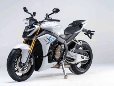 张雪机车申报三款新摩托，ZX500-2复古风来袭，通勤休闲新选择
