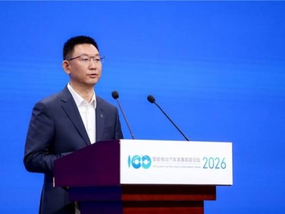 智启新程 豪华进阶！问界携M9、M6亮相智能电动汽车高层论坛