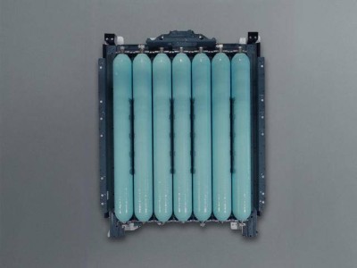 宝马氢能技术再升级！扁平储氢罐助力iX5 Hydrogen续航达750公里