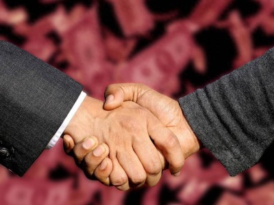 上汽通用五菱携手宁德时代：全谱系换电升级，开启多元场景产业协同新篇