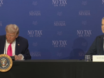 特朗普：贝森特活不好干 得替我安抚市场