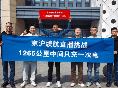 雷军谈“营销大师”标签：友商表面夸赞实则抹黑，流量双刃剑引深思