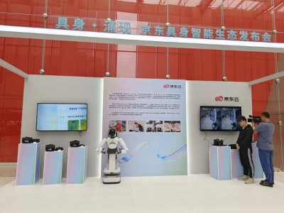 京东发力具身智能：60万人采集数据，构建全流程闭环超级供应链