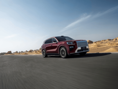 2025年极氪8X入局：新能源豪华SUV市场变革，中国品牌技术突围正当时