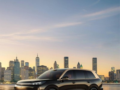 吉利银河M9黑金智曜版4月21日登场，首搭千里浩瀚H7方案开启智慧出行新篇