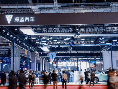 月销31742辆创新高 深蓝汽车“三叉戟”矩阵发力全球市场