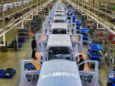 智造赋能高效生产 吉利四川商用车加速驶向全球新能源市场