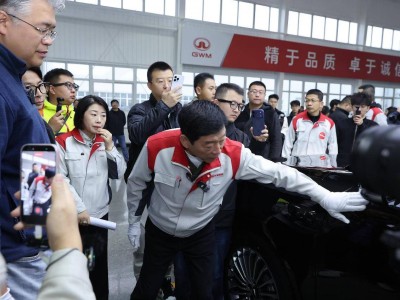 真实路况见真章！长城欧拉5混动版重庆实测“快顺省”实力尽显