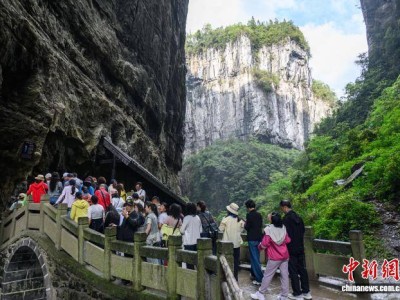 探访渝东南武陵山区：赏奇山秀水 感人文风情 见证边城新发展