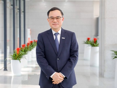 长安汽车朱华荣谈品牌挑战：海外建设任重道远，阿维塔深蓝整合谋发展