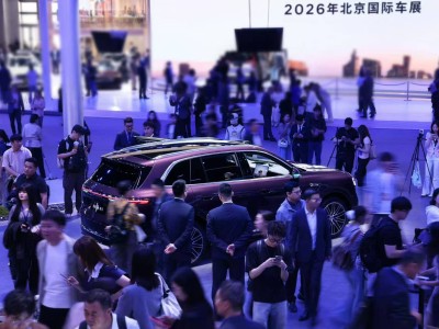 中国高端汽车崛起：百万豪车消费转向，技术体验成新追求