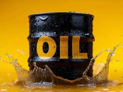 中国能源转型大棋局：新能源全链发力，石油霸权根基动摇欧美承压