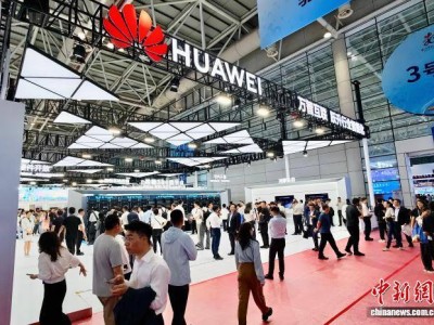 第九届数字中国建设峰会体验区：科技魅力绽放 多元展品吸睛