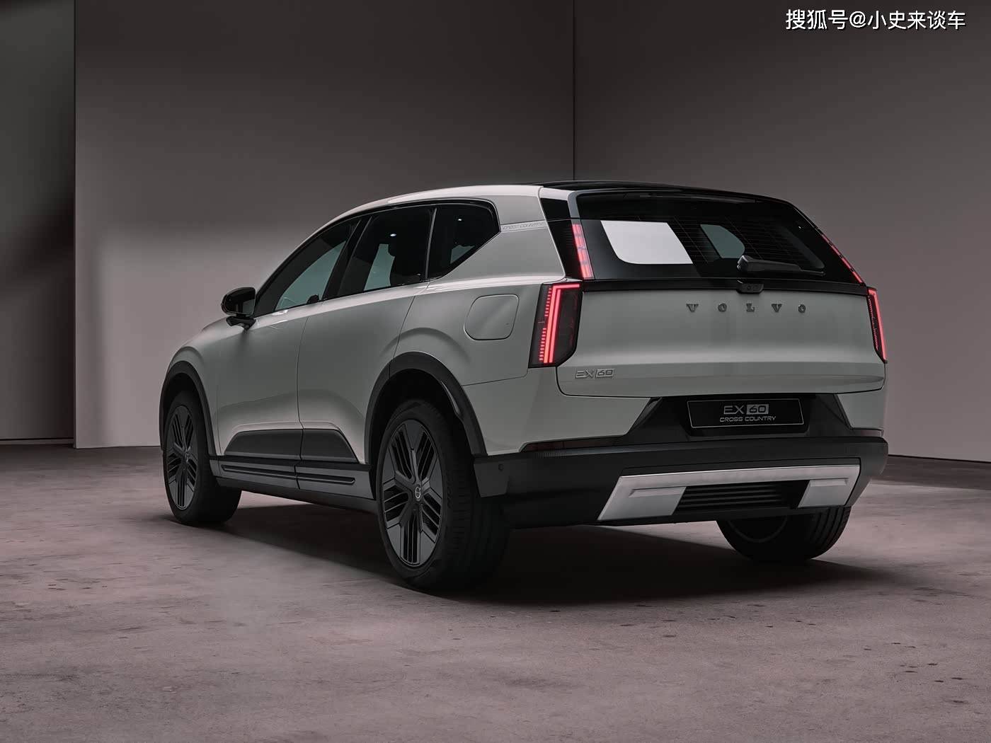 沃尔沃EX60车尾设计