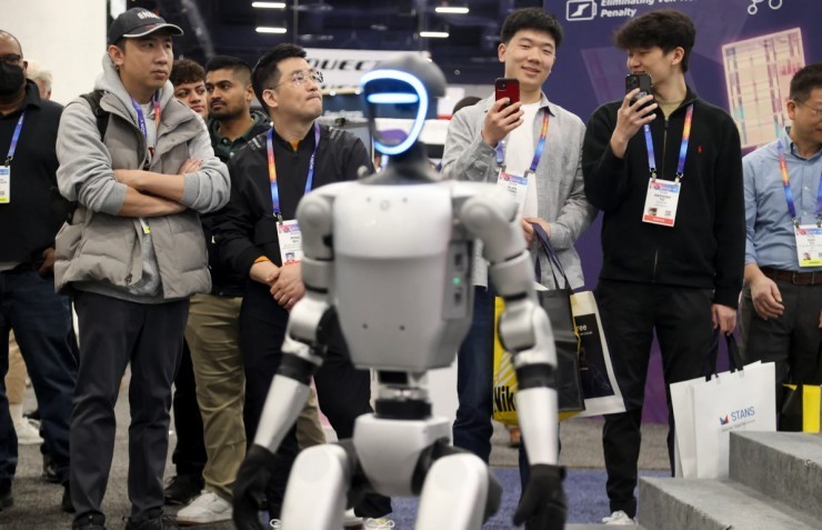 不做人形、不跳舞：他家的具身智能凭什么在100+城市卖出400万杯咖啡？