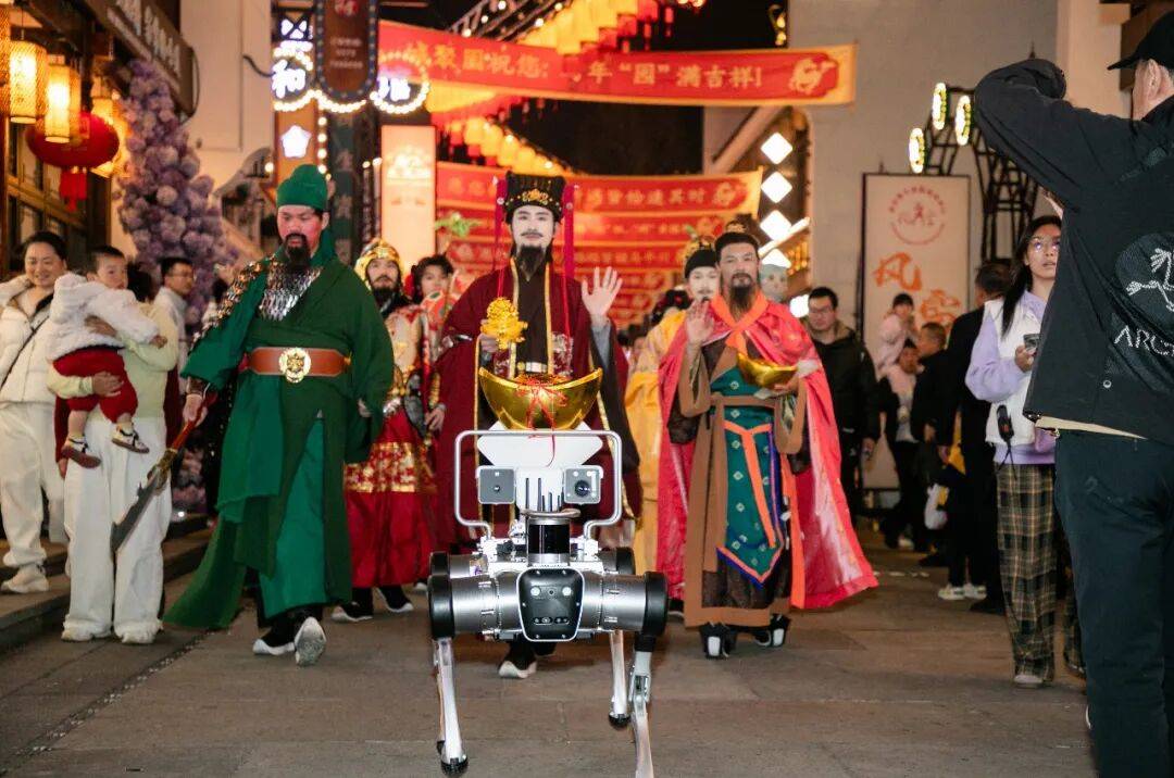 免费刷粉丝网站，真的靠谱吗？